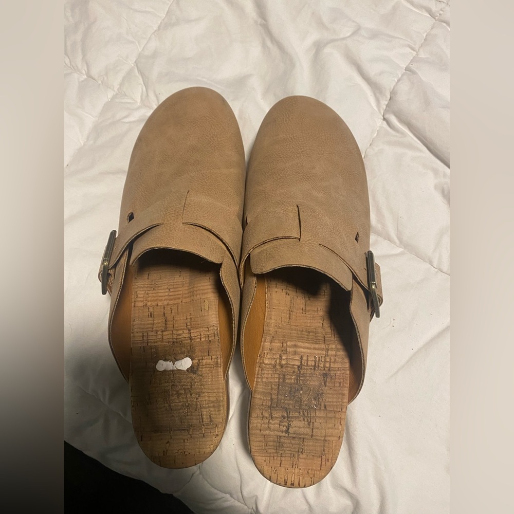 Size 11 Kork Clogs